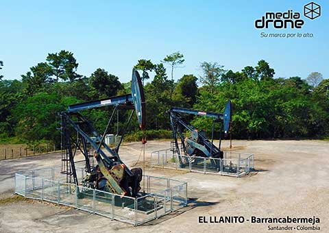 Machin extracción de petroleo