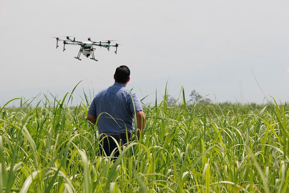 Regulación con drones en Colombia